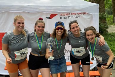 3. Platz für die Läuferinnen der DHBW Stuttgart 3: Halbmarathon