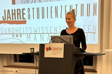 Studienzentrum Gesundheitswissenschaften & Management der DHBW Stuttgart feiert 10jähriges Jubiläum.