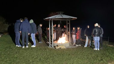 WIW-Erstsemester-Einführungsseminar im Schwäbischen Wald: Lagerfeuer