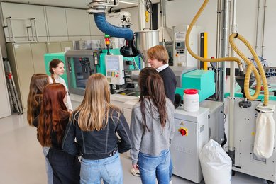 Kunststofftechnik-Labor - Girls'Day 2024 am Campus Horb der DHBW Stuttgart